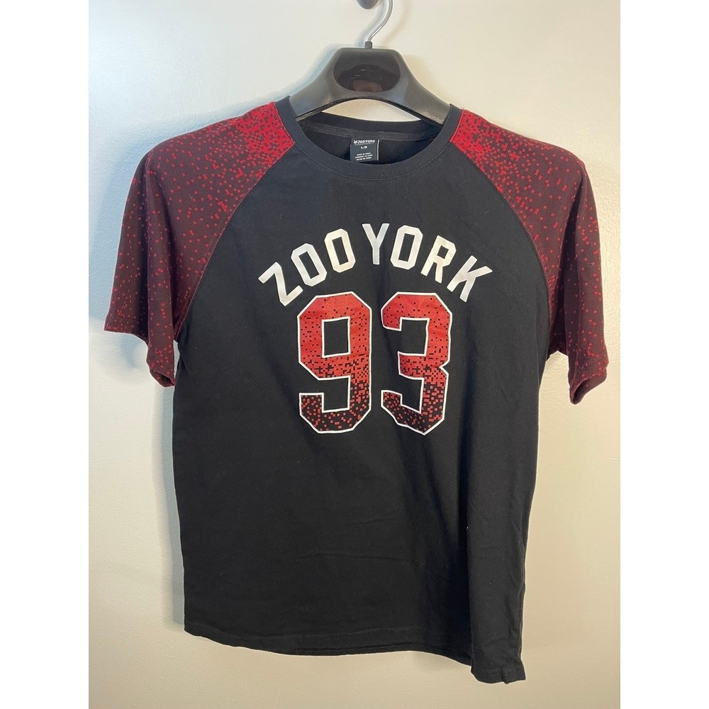 Zoo York Unbreakable Mens Large Black Red‎ Pixel Graphic 93 Raglan T-Shirt L